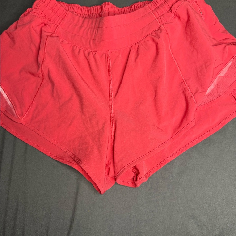 BNWOT LULULEMON HOTTY HOT SHORTS